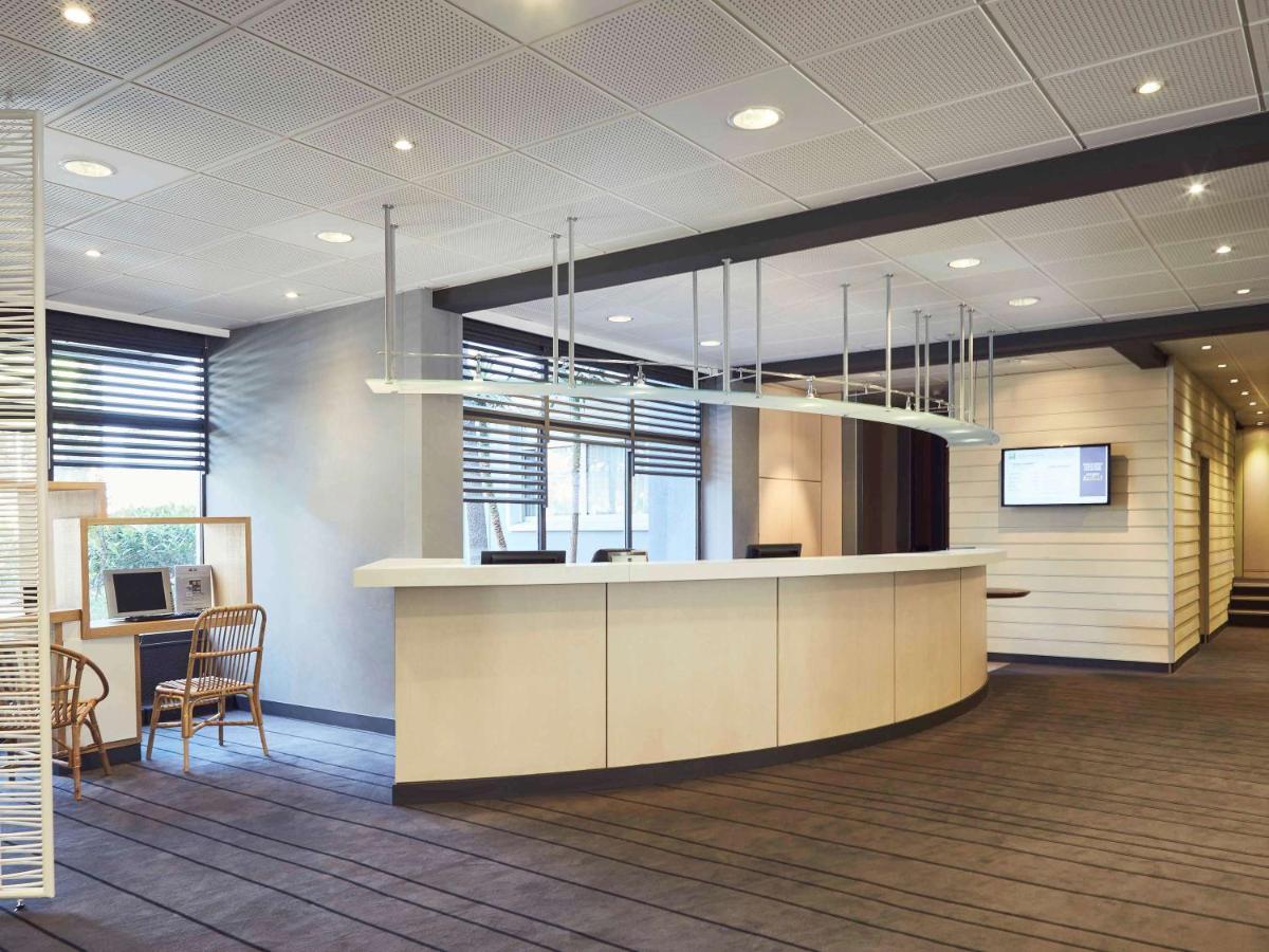 Ibis Styles Toulon La Seyne Sur Mer Bagian luar foto