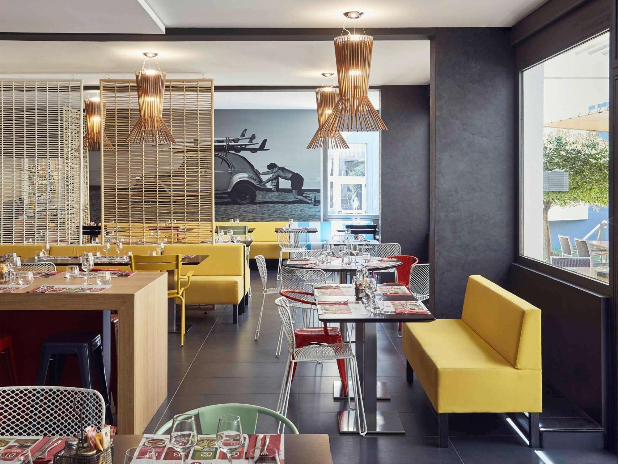 Ibis Styles Toulon La Seyne Sur Mer Bagian luar foto