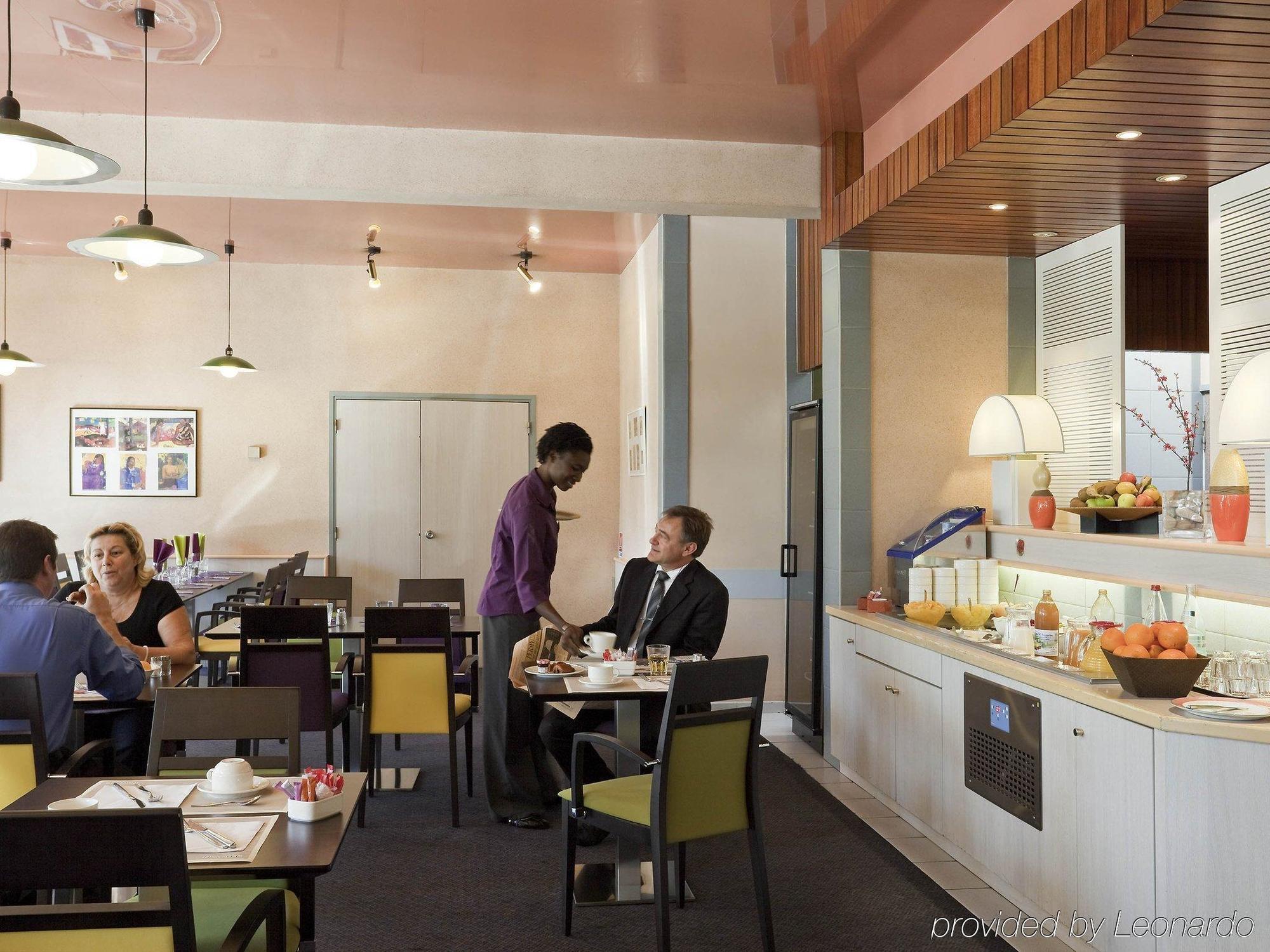 Ibis Styles Toulon La Seyne Sur Mer Bagian luar foto