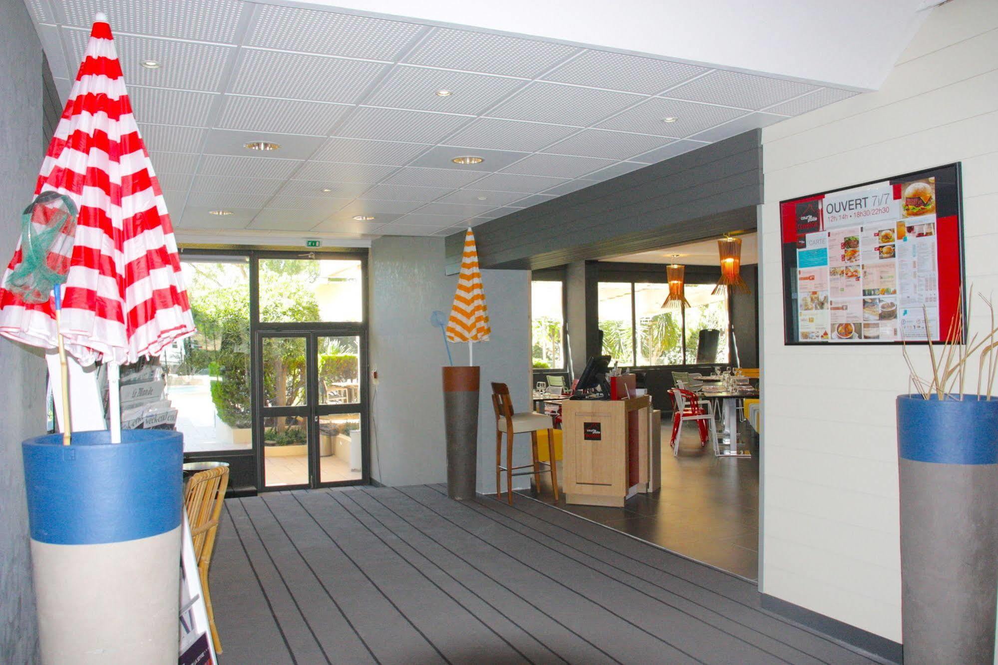 Ibis Styles Toulon La Seyne Sur Mer Bagian luar foto
